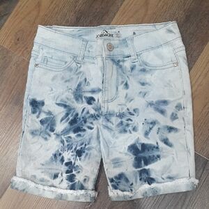 Jordache Girls Blue Patterned Jean Shorts